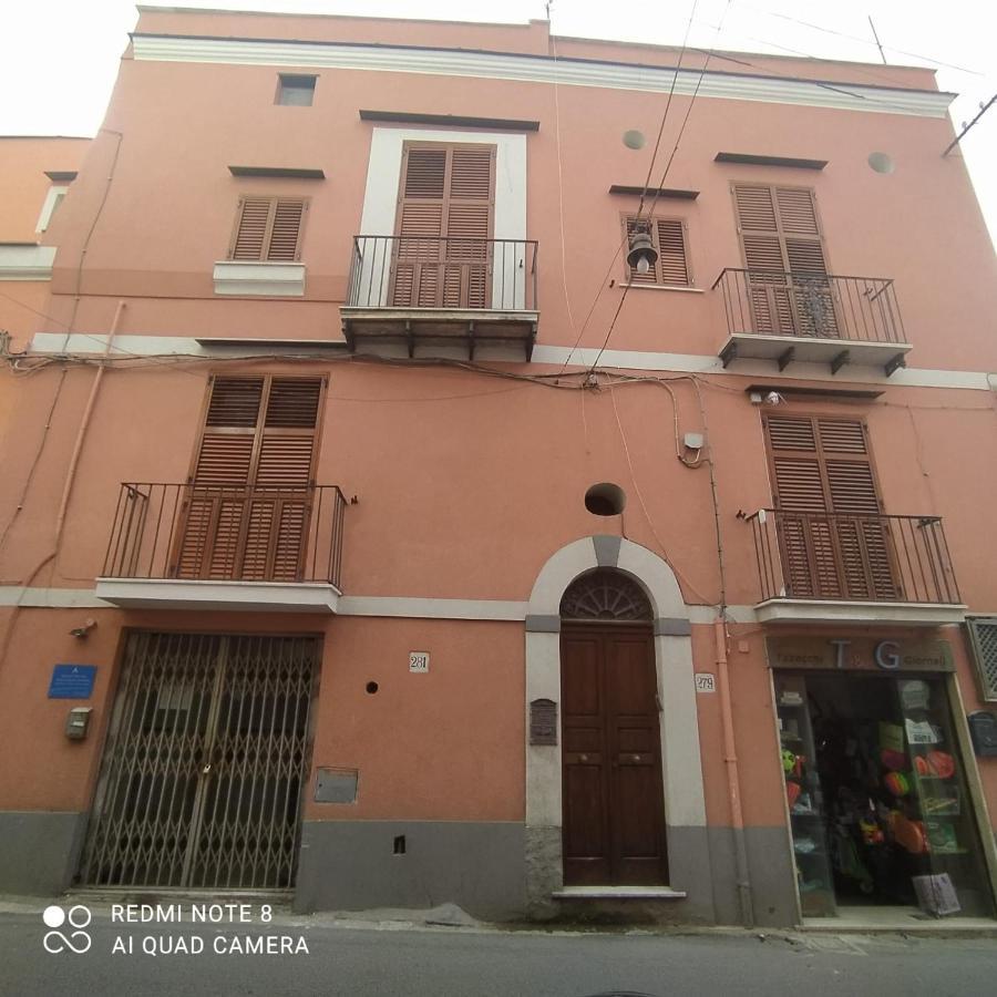 Dimora Letizia -Apartment Procida Bagian luar foto